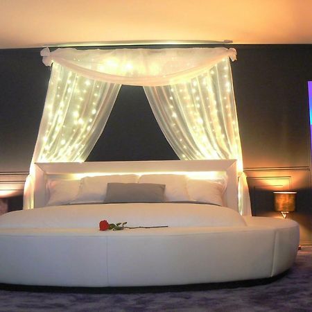 Love Room Proche Rennes Le Cocon Enchanteur Plelan-le-Grand Buitenkant foto